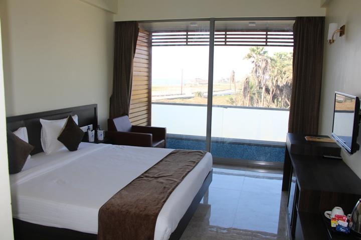 Krishna Beach Resorts - Diu Dış mekan fotoğraf